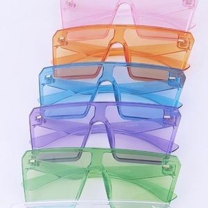 🗣 COLOR BLOCKER SHADES